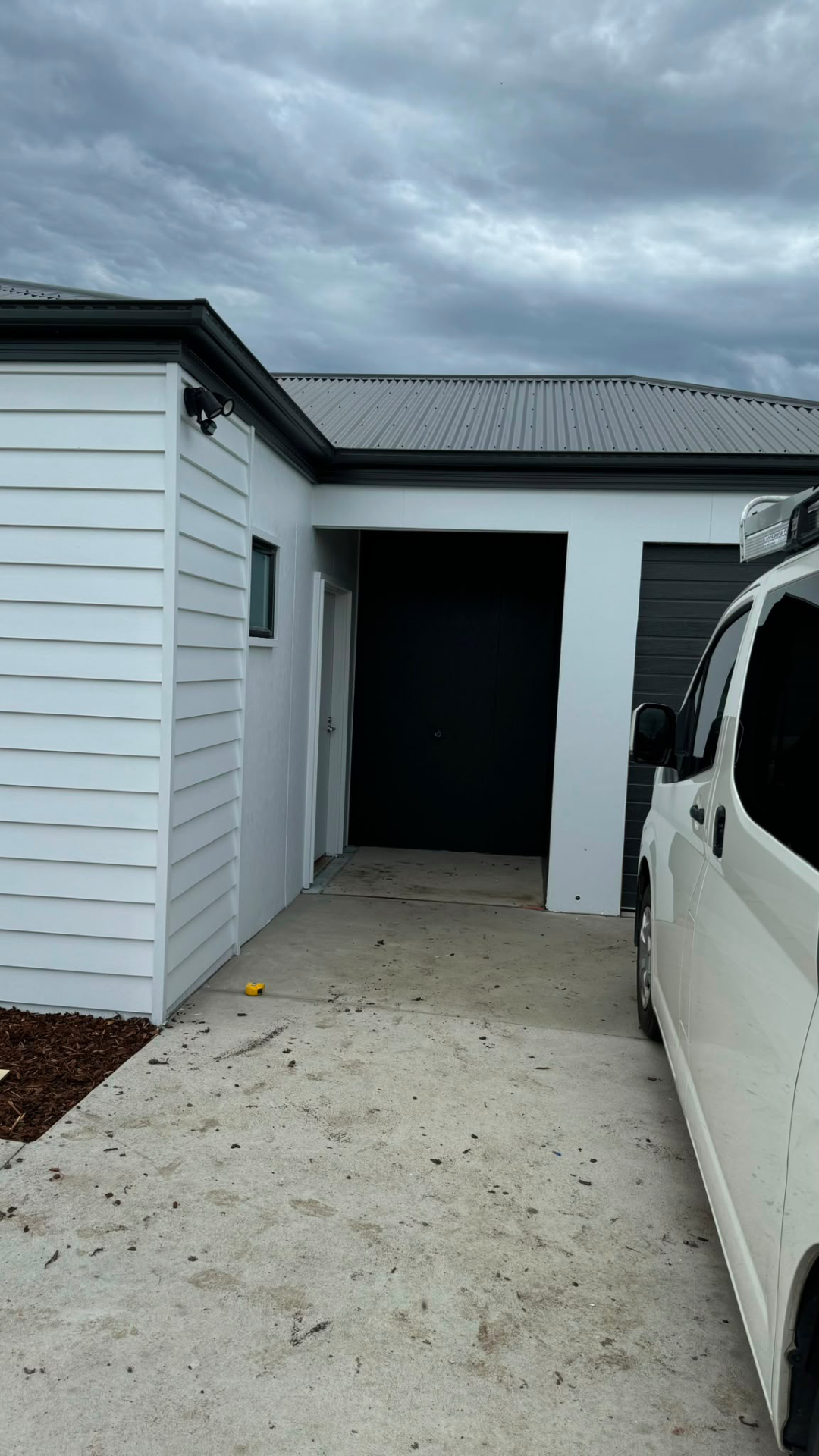 Garage exterior house painting, Melbourne