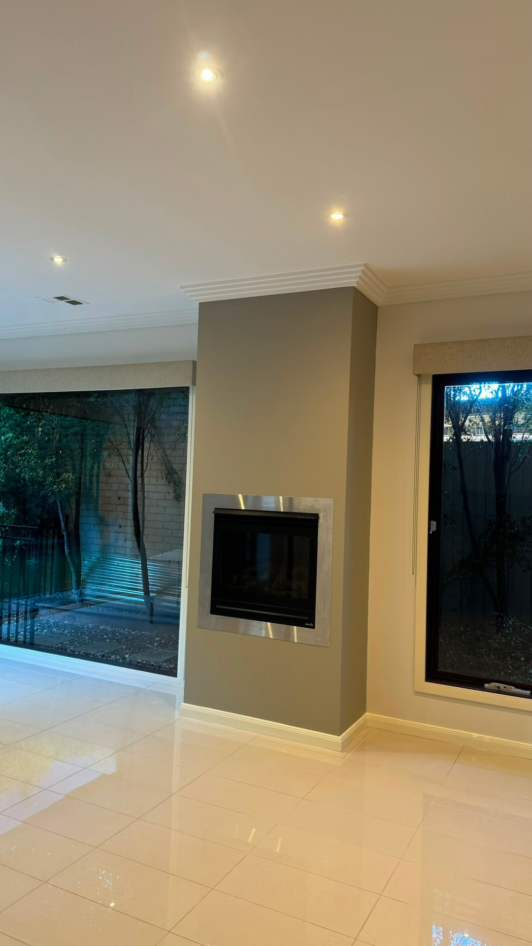 Modern fireplace feature wall painting, Melbourne